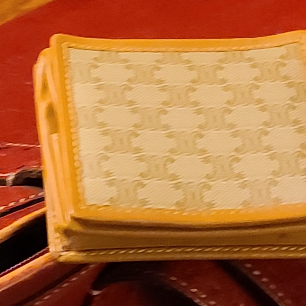 Celine authentic  Coin purse - Picture 9 of 16